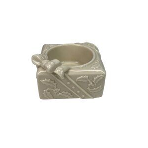 Lenox Holiday Gift Box Ceramic Candle Holder White With Holly & Bow Design